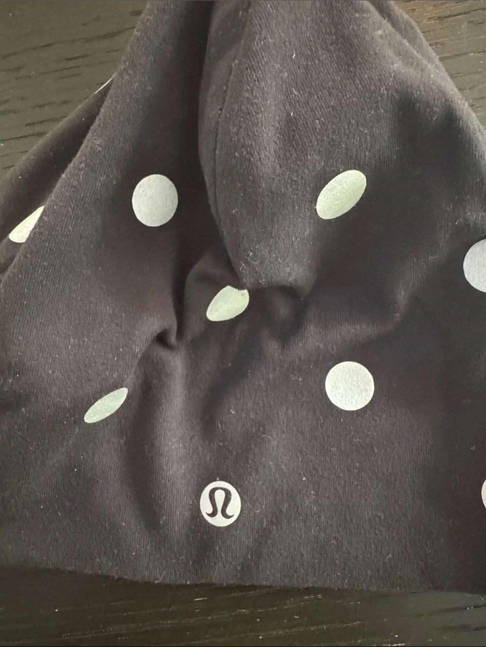 Lululemon athletica black silver reflective dot stretch jersey ponytail hole cap